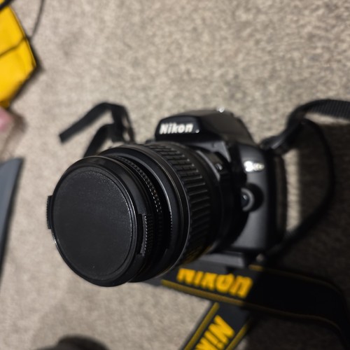 Nikon d40 dslr camera - d40, +