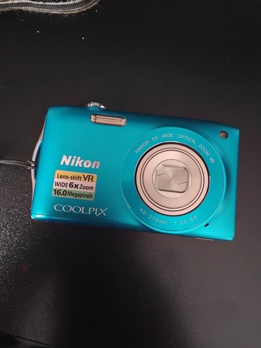 Nikon coolpix s3300 - nikon,