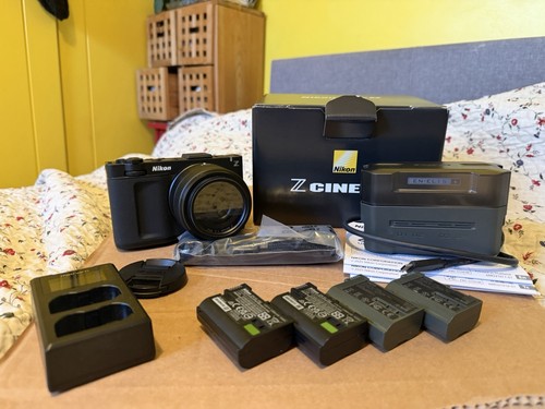Nikon camera - nikon, &
