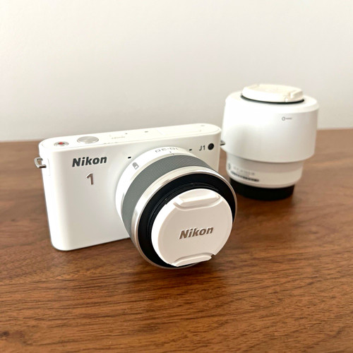 Nikon mirrorless camera - 1,
