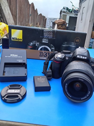 Nikon d3100 2mp digital - d,