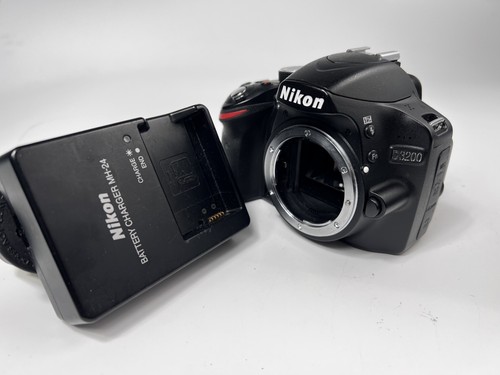 Nikon d3200 2mp dslr camera - dslr,