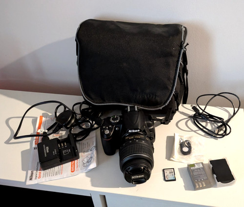 Nikon d3000 dslr camera with - d3000,