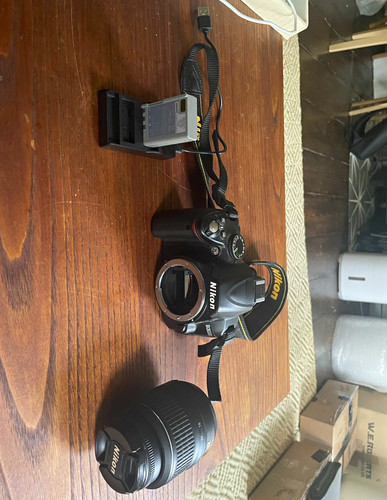Nikon d3000 2mp dslr - 10.2mp, camera