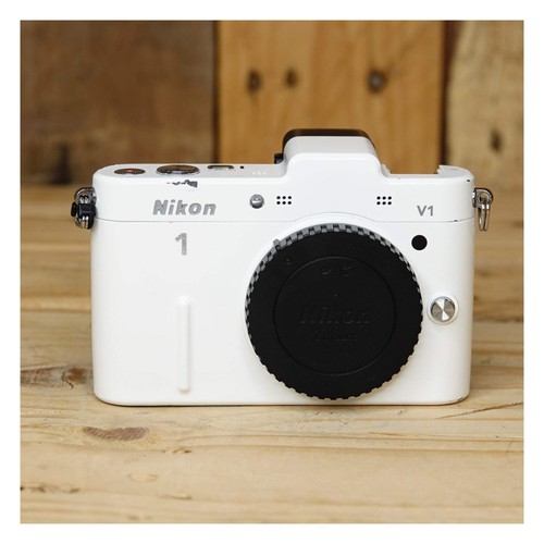 Used nikon white camera - 1,