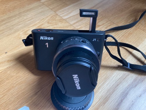 Nikon camera black - 1, j1