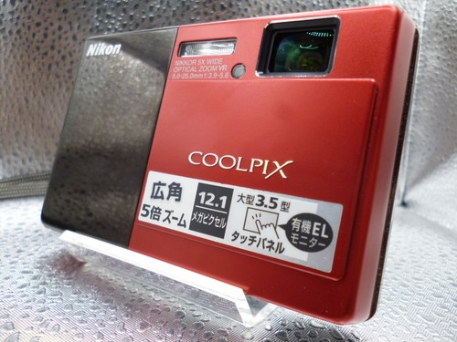 Nikon coolpix s70 red - s70, 12.1mp