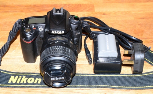 Nikon d90 3mp digital - digital, slr