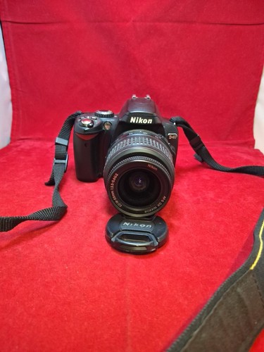 Nikon d40 2mp digital - nikon, slr