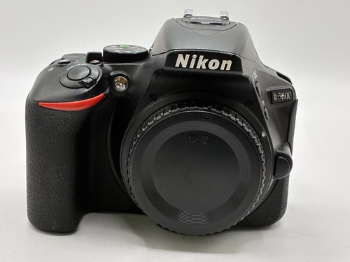 Nikon d5600 24mp digital slr - d5600,