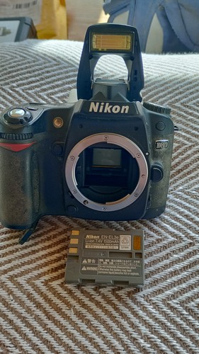 Nikon d80 camera kit - nikon,