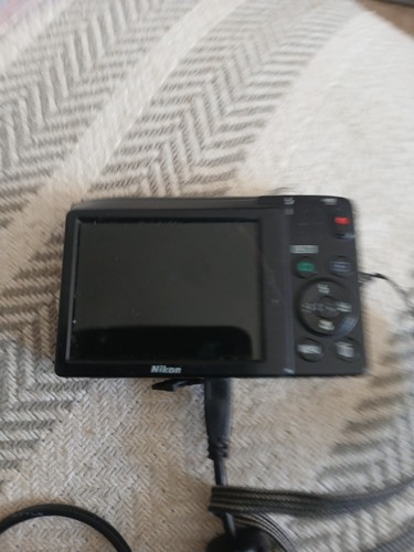 Mint nikon coolpix s2800 - mint, 20mp